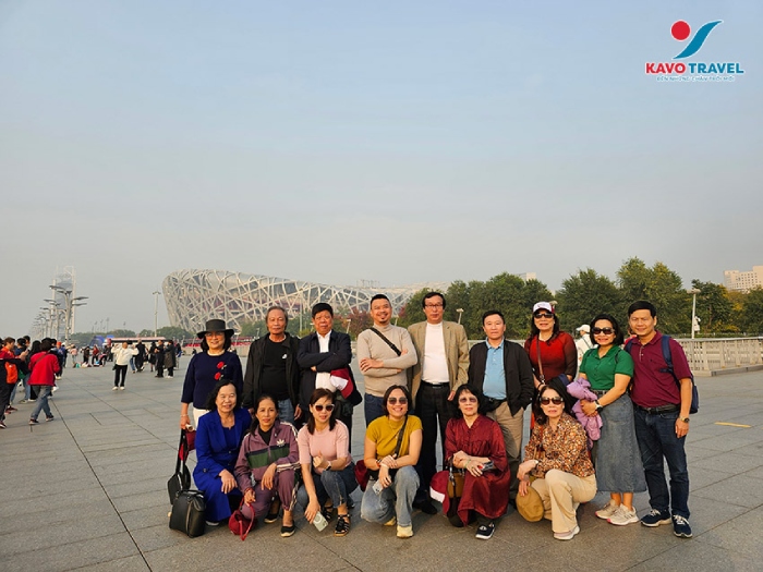 Đoàn khách tham quan Trung Quốc do Công ty Du lịch Khát Vọng Việt - Kavo Travel tổ chức